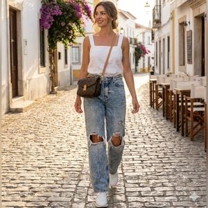 Free People We The Free Oversized Wide Leg Distressed Mom Denim Jeans 31 NWOT